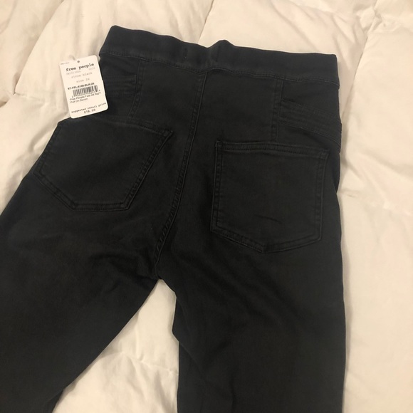 Free people black size 26. Host Pick 4-17-22. FINAL MARKDOWN - Picture 9 of 12